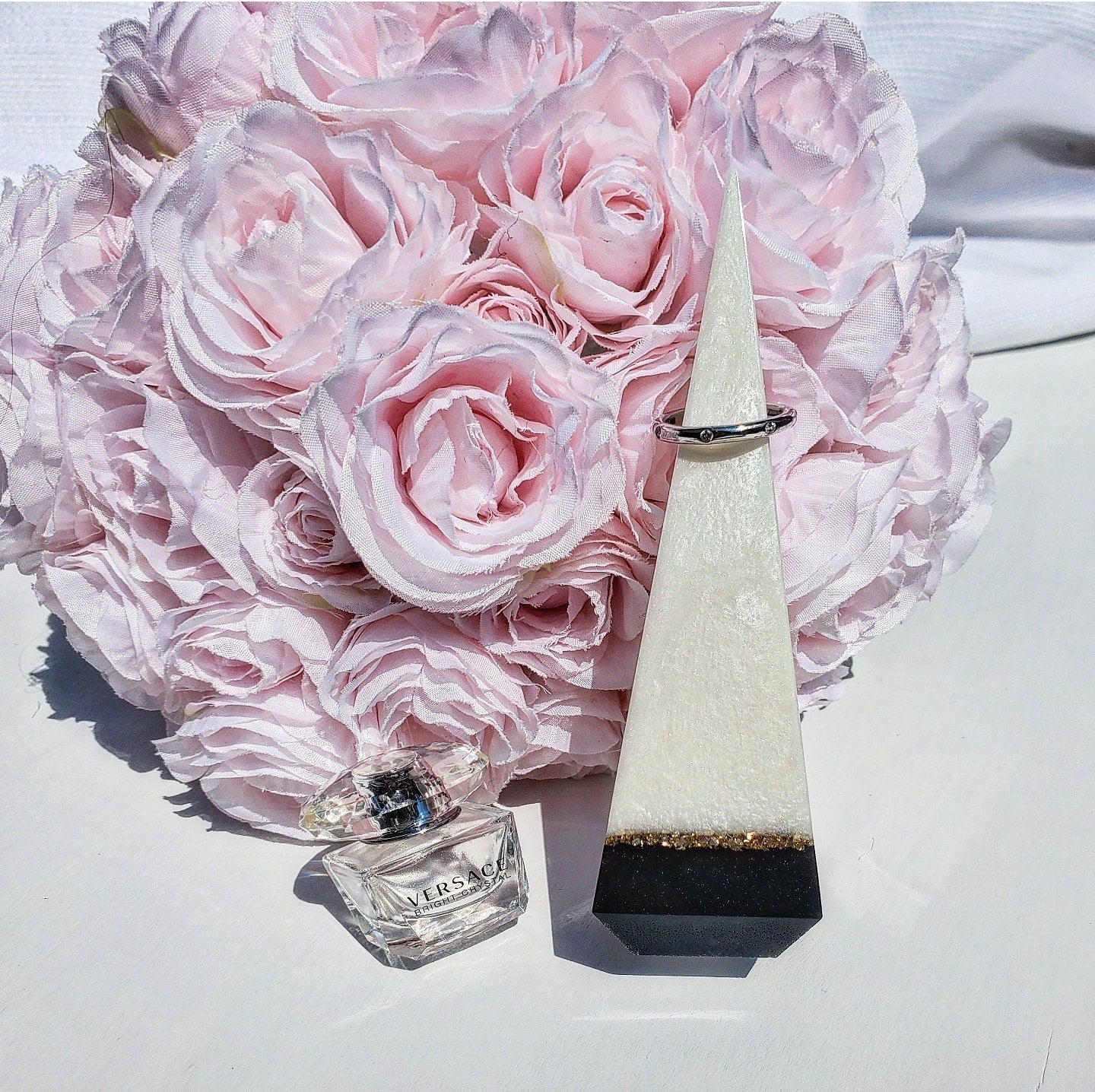 White Pearlescent Ring Holder