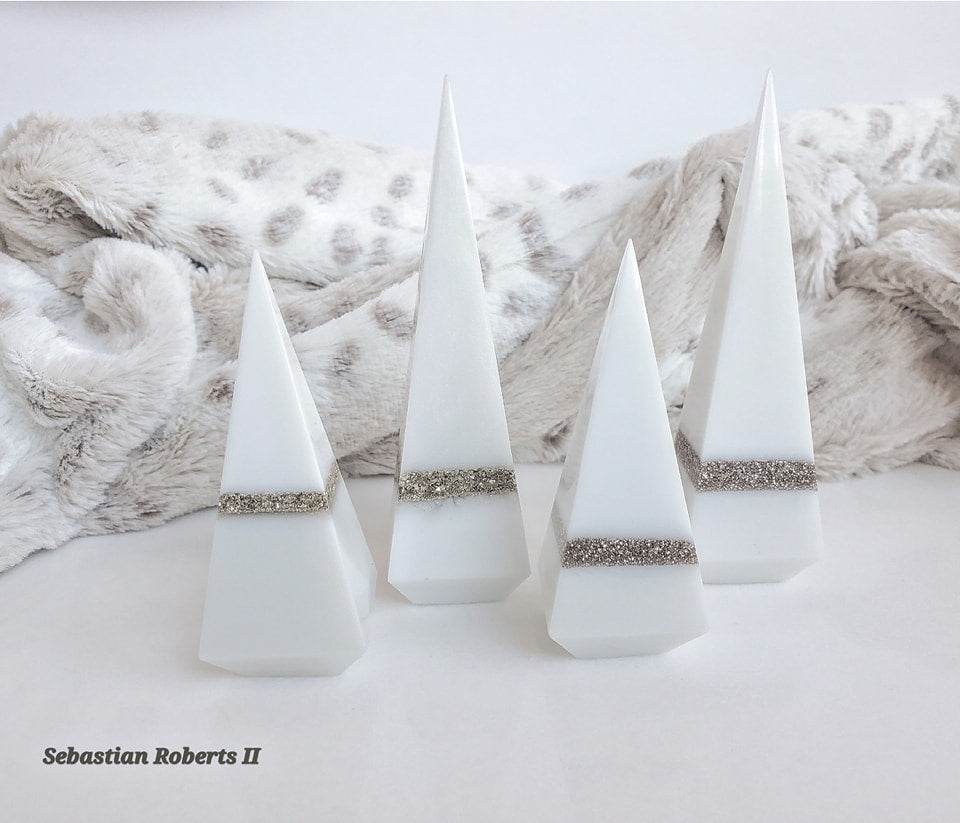 Pearlized White Ring Holder